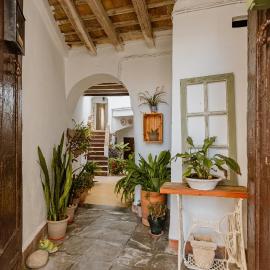 Casa Bodega Triana, hotel in Vejer de la Frontera