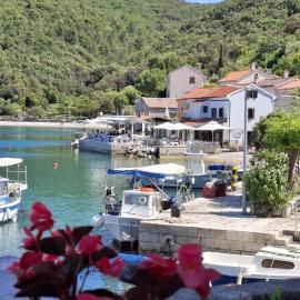 Guesthouse Pijerino, hotel in Valun