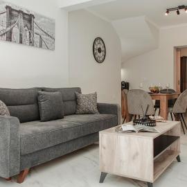 Komis Yard House, luxury apartment, Zakynthos, hotel in Zakynthos