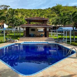 Hotel Campestre La María Toro Valle, hotel em Toro