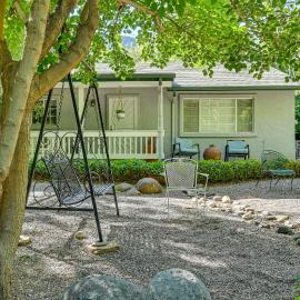 Patio & Mtn Views: Tranquil Sedona Gem