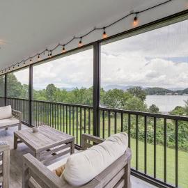 < 1 Mi to Lake Chatuge: Home w/ Mtn & Water Views!