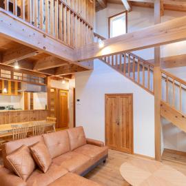 Mokusui-A private villa overflowing with the warmth of wood-, hotel in Fukuoka