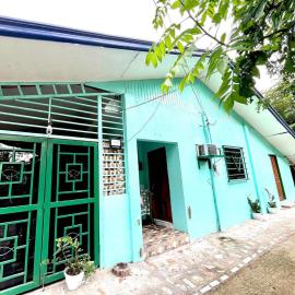 Cebu - Victoria's Guest House, hotel in Badian