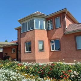Guest House South Wind, hotel in Pokrovka