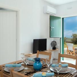 Apelagitis 3, хотел в Sifnos