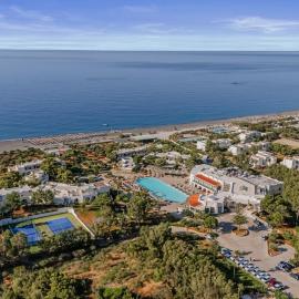 Almyra Resort – hotel w mieście Koutsounari