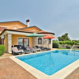 Villa Morena by Briskva