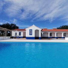 Monte Cores do Vale - Villa com piscina privada, hotel Montemor-o-Novóban