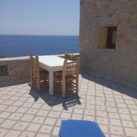 Ampelos Tower، فندق في Kokkala