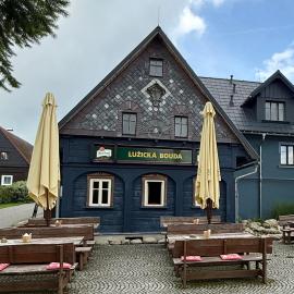 Lužická bouda - penzion & hospůdka, hotel u gradu Mařenice