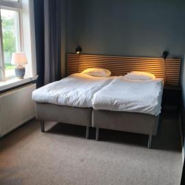 Vandrarhemmet Åmål، فندق في آمال