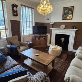 Beautiful 5BR Georgian house