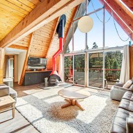 Black Diamond Vista ~ Dog-friendly - hot tub, decks, & mountain views - steps to slopes