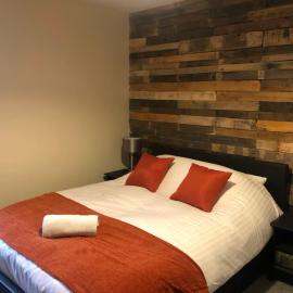 106 Brynmill - Room 4, hotel in Sketty