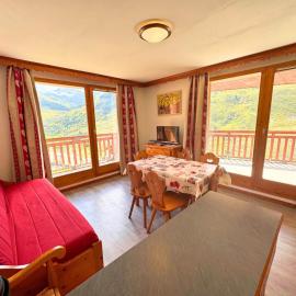 Appartement 2 chambres aux Menuires - FR-1-452-235