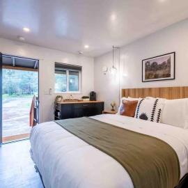 Columbia Cabins Cabin 2、ソノラのホテル