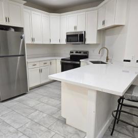 Casita in back house Not a hotel shared living