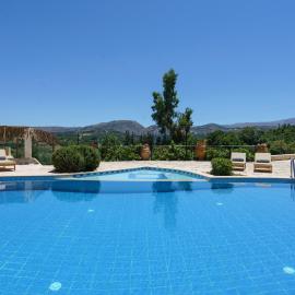 New Private Apartments by Myre3, just a short drive from Rethymno and the beach