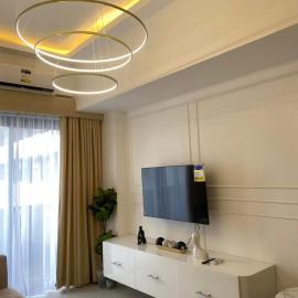 Cozy 1 bedroom at BE Residences Condominium with balcony near IT Park, hotel sa Tabok