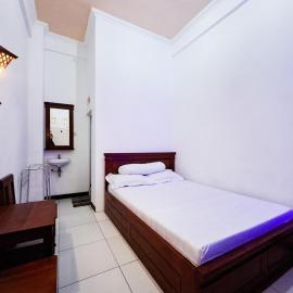 Hotel Green View near Sarangan Lake RedPartner, Hotel in Sarangan