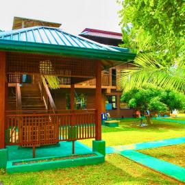 Lake Wind Resort & Restaurant, Hotel in Weerawila
