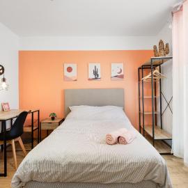 Nomad AMBRE & Nomad ARGILE Chambres double avec SDB partagée - Nomad Home, hotel u gradu Bezje