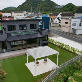 Blue Dog House, hotel in Kyonan