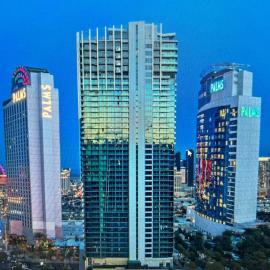 Luxe Condo Balcony Strip View No Resort Fee