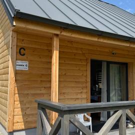 Domki Wilcza C, hotel in Wilcza