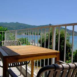 Evia Bay Suites and Retreats, hotelli kohteessa Aidepsos