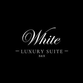 White Luxury Suite, hotel din Stornara