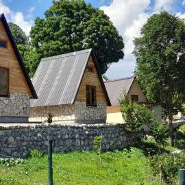 Highland Cabins Krnja Jela, hotelli kohteessa Šavnik