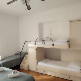 Family&Friends 2 - Valley View 3-Room Guest Suite - Sardinia Holiday Stay Spacious group stay - fully equipped & minutes from the sea & beach