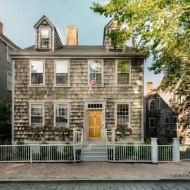 Sawyer House, ξενοδοχείο στο Ναντάκετ