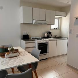 M y N -I, hotell sihtkohas La Plata