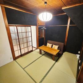 Japanese-Tradtional House Max 8 Guest 6-Min Walk from Station Check-out at 12 PM、東京のホテル