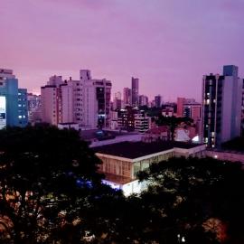 Apto compacto com linda vista no centro da cidade