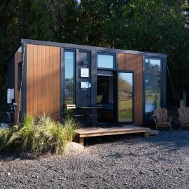Tussock Views by Tiny Away, hotel in Burkes Pass