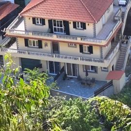 Danny's Rural Suite T2, hotel a Curral das Freiras