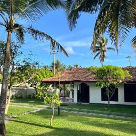 Dona's Villa, Coastal Tropical House