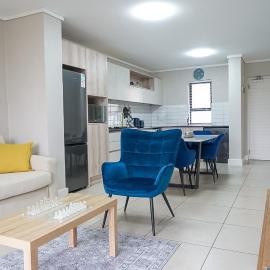 Walk to Canal Walk - Modern Flat