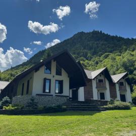 Cabana La Poarta Codrului, hotel a Moisei