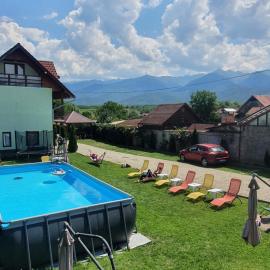 PENSIUNEA LEIA Transfăgărășan: Cârțișoara şehrinde bir otel