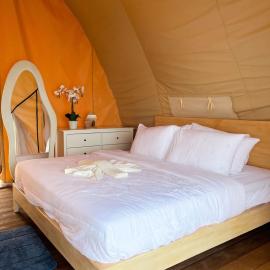 Reef Resort - Pearl Farm Resort View B6, מלון בKaputian