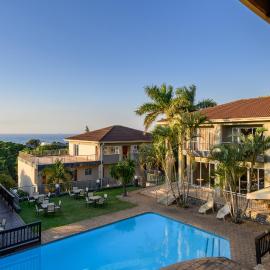 Umthunzi Hotel and Conference, hotel sa Umtentweni
