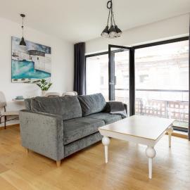 Dreamstay - Trendy Rotermann Quarter Studio with Balcony