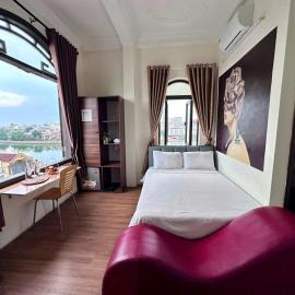 Queen's Motel Huế, hotel in Thôn Lại Thê
