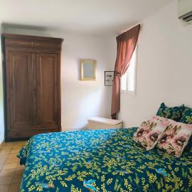 Auravignon, hotel Sorgues-ban