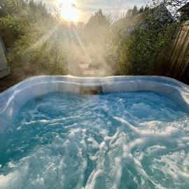 Lodge with Jacuzzi Hot Tub at The Waun Wyllt